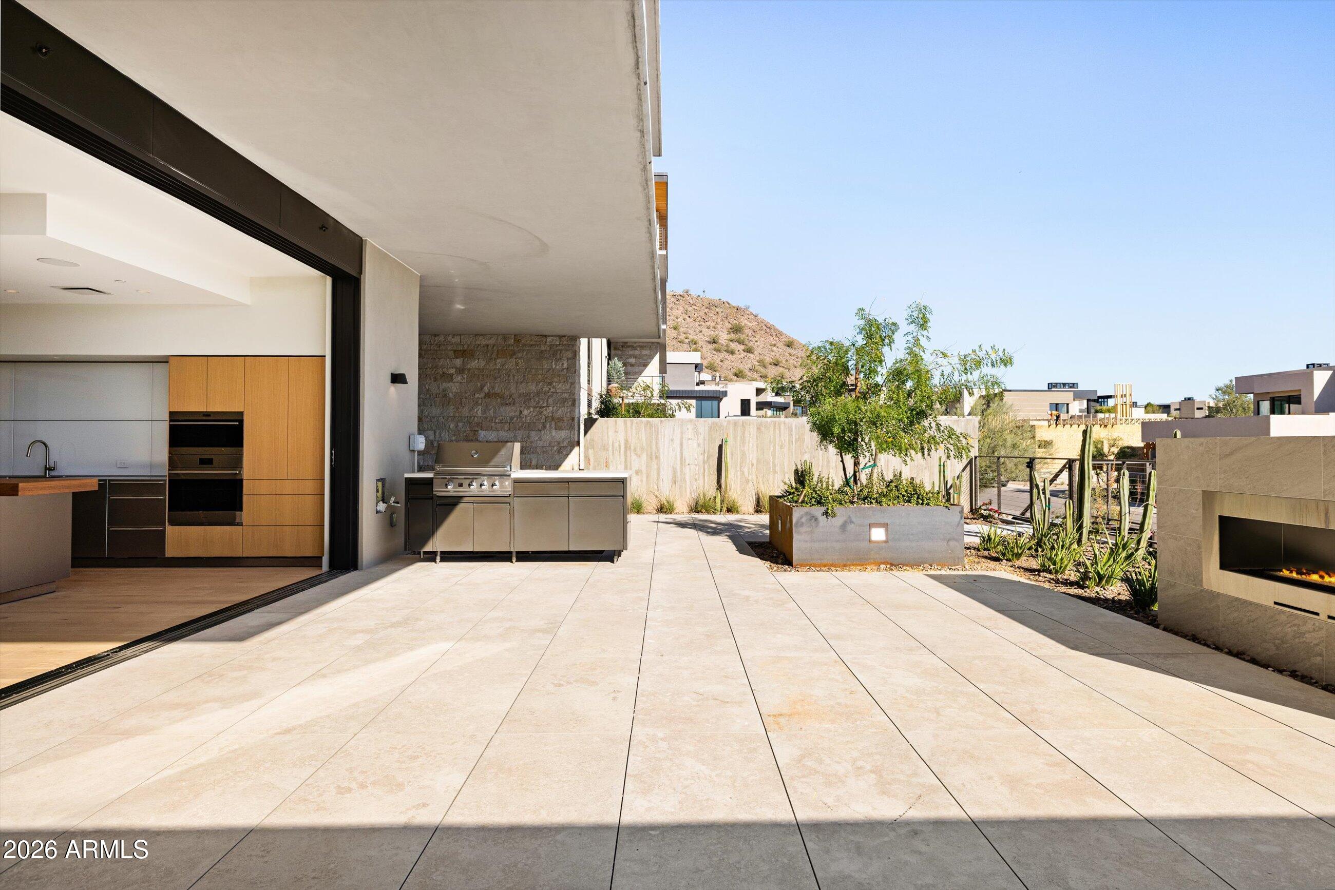 4849 North Camelback Ridge Road, Unit B104 Scottsdale, AZ 85251 - Photo 14 of 41 HUGE Private Patio
