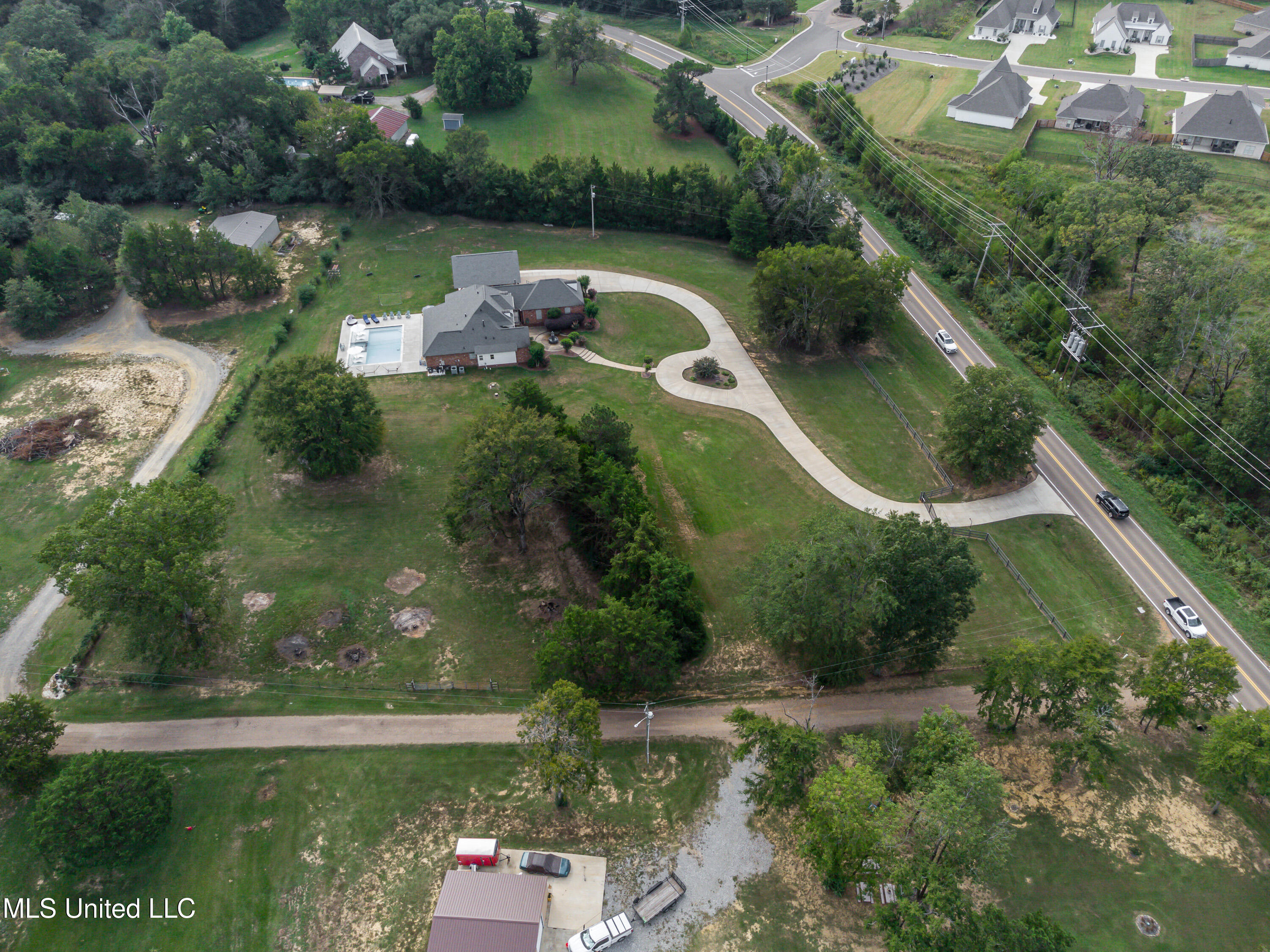 380 Catlett Road Madison, MS 39110 - Photo 92 of 106 380 Catlett Road Drone-8