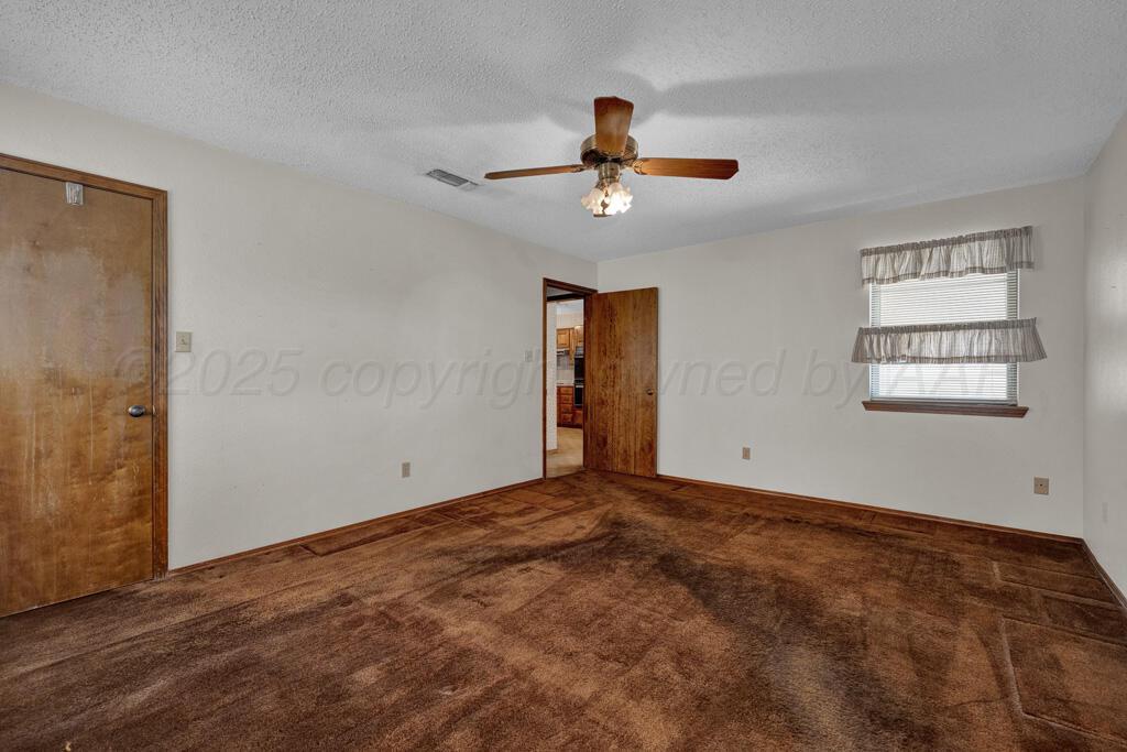 105 Pinehurst Street Borger, TX 79007 - Photo 20 of 24 master bedroom 2