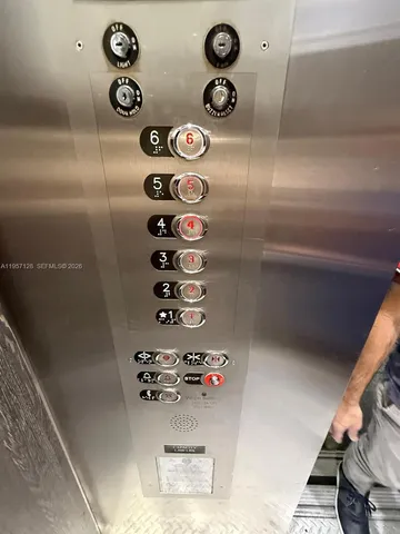 $1,400 | 1475 Northeast 125th Terrace, Unit 410B1, North Miami, FL 33161