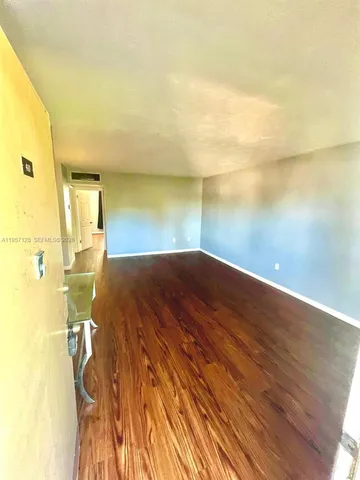 $1,400 | 1475 Northeast 125th Terrace, Unit 410B1, North Miami, FL 33161