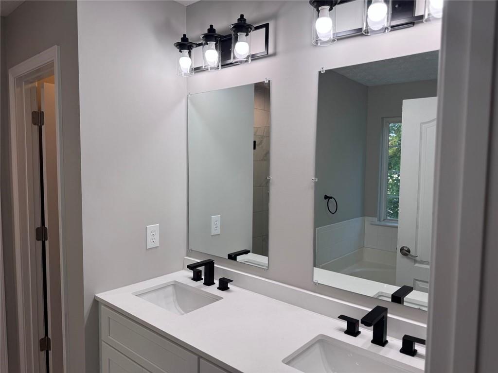 435 Fieldstone Lane Covington, GA 30016 - Photo 12 of 29