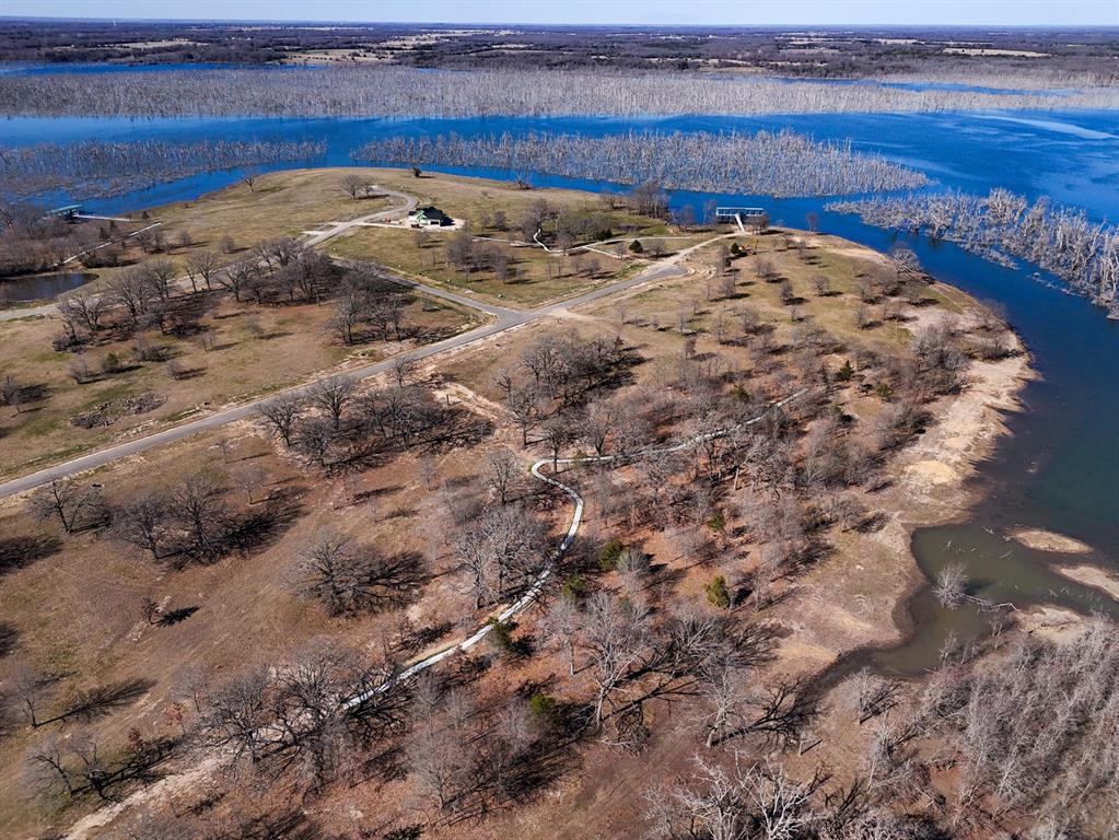 800 Waters Edge Way Bonham, TX 75418 - Photo 15 of 38