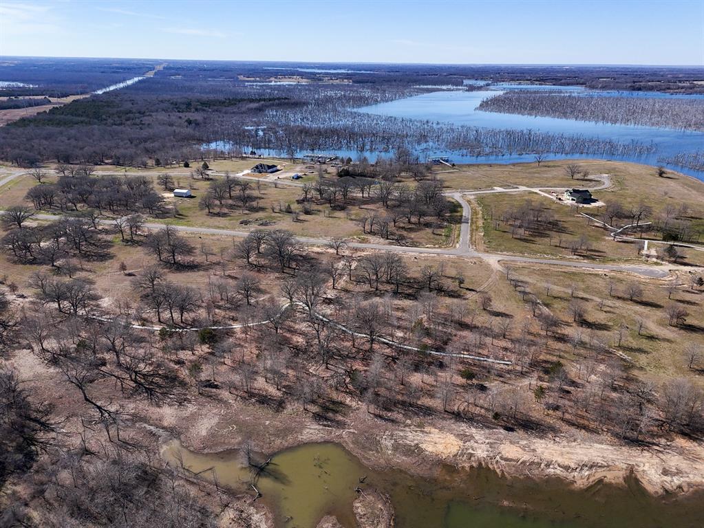 800 Waters Edge Way Bonham, TX 75418 - Photo 20 of 38