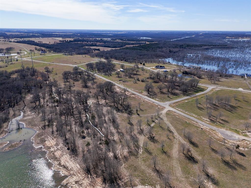 800 Waters Edge Way Bonham, TX 75418 - Photo 25 of 38