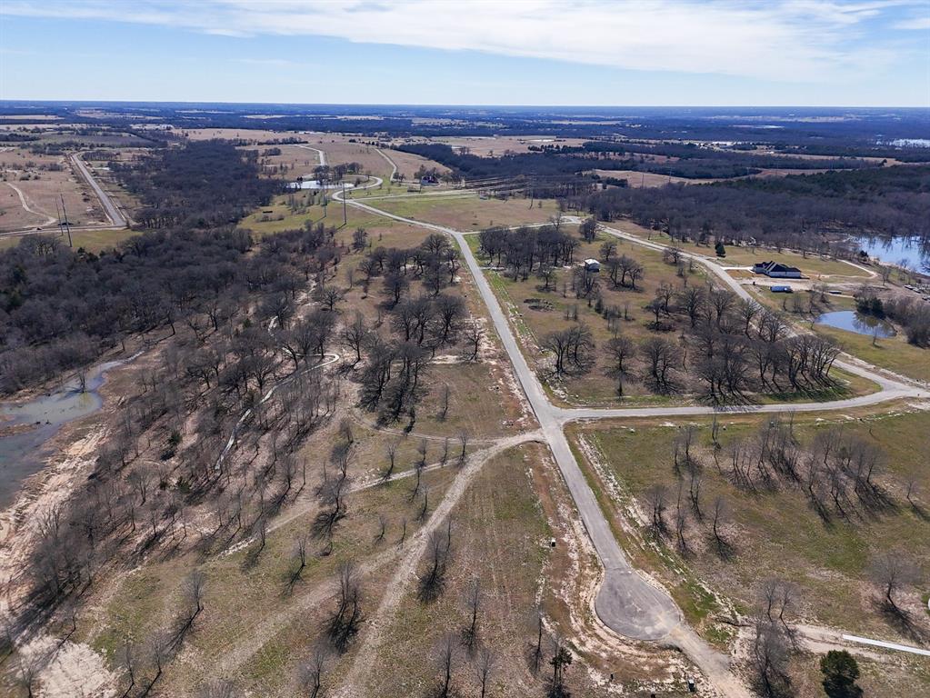 800 Waters Edge Way Bonham, TX 75418 - Photo 29 of 38