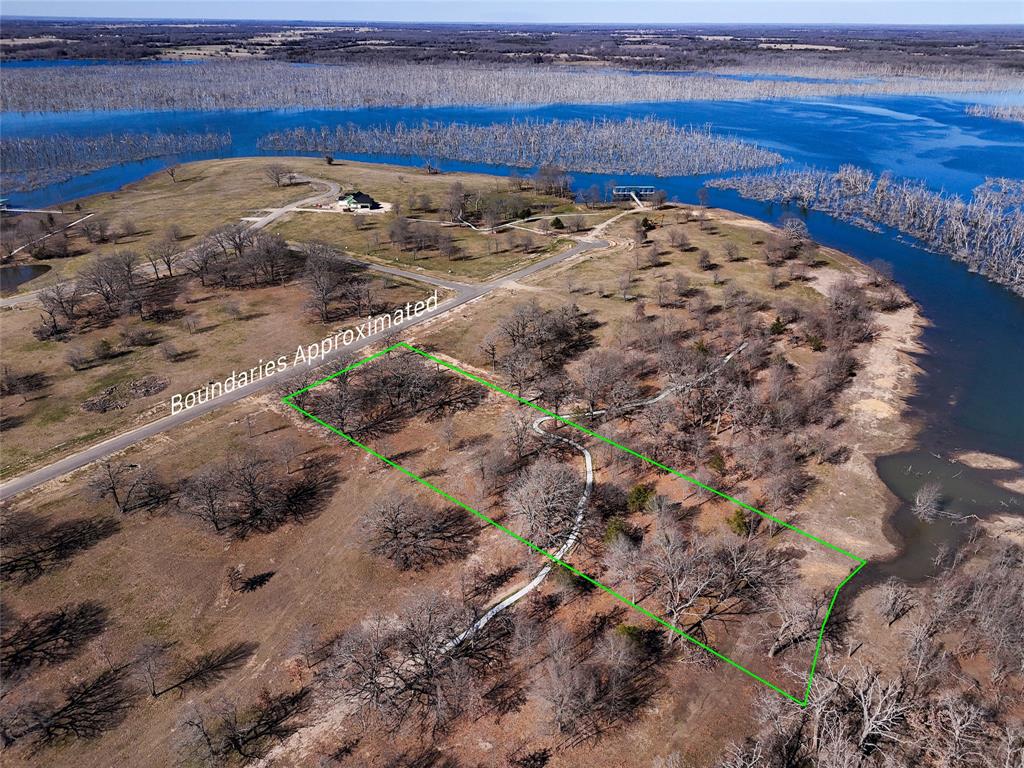 800 Waters Edge Way Bonham, TX 75418 - Photo 33 of 38
