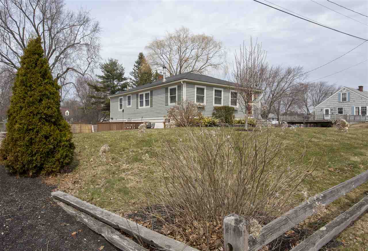 113 Rockingham Avenue Portsmouth, NH 03801 - Photo 3 of 27 Gallery Image 3