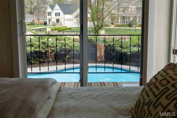 $945,000 | 11814 Claychester Drive, Des Peres, MO 63131