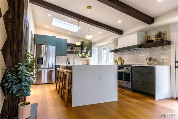 $945,000 | 11814 Claychester Drive, Des Peres, MO 63131