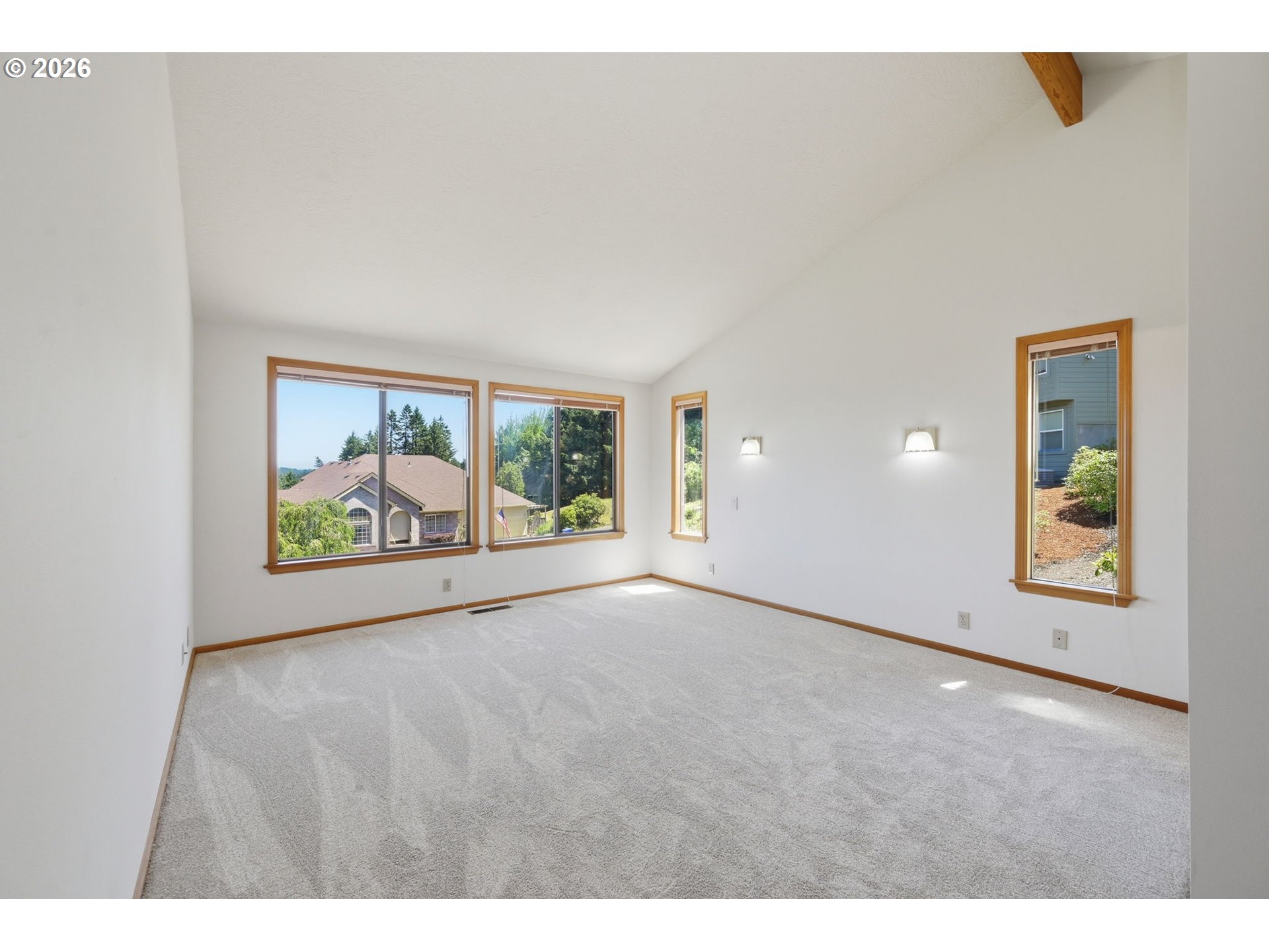 3066 Solomon Loop Eugene, OR 97405 - Photo 23 of 48 Bedroom, Owner's Suite