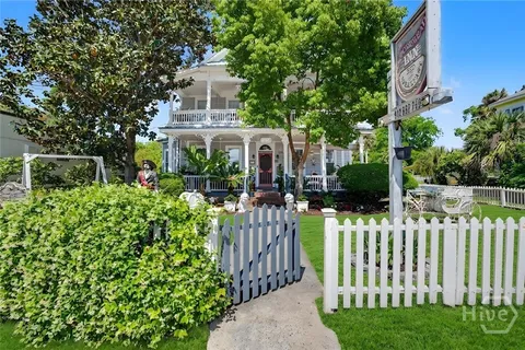 $1,100,000 | 209 Osborne Street, St. Marys, GA 31558