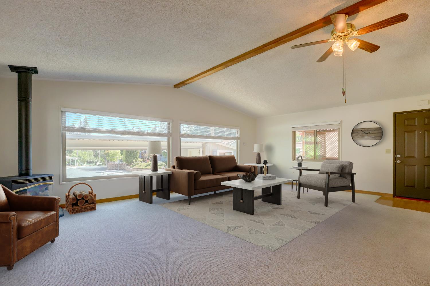 10046 Dalewood Way Grass Valley, CA 95949 - Photo 2 of 68 a living room with furniture and a window