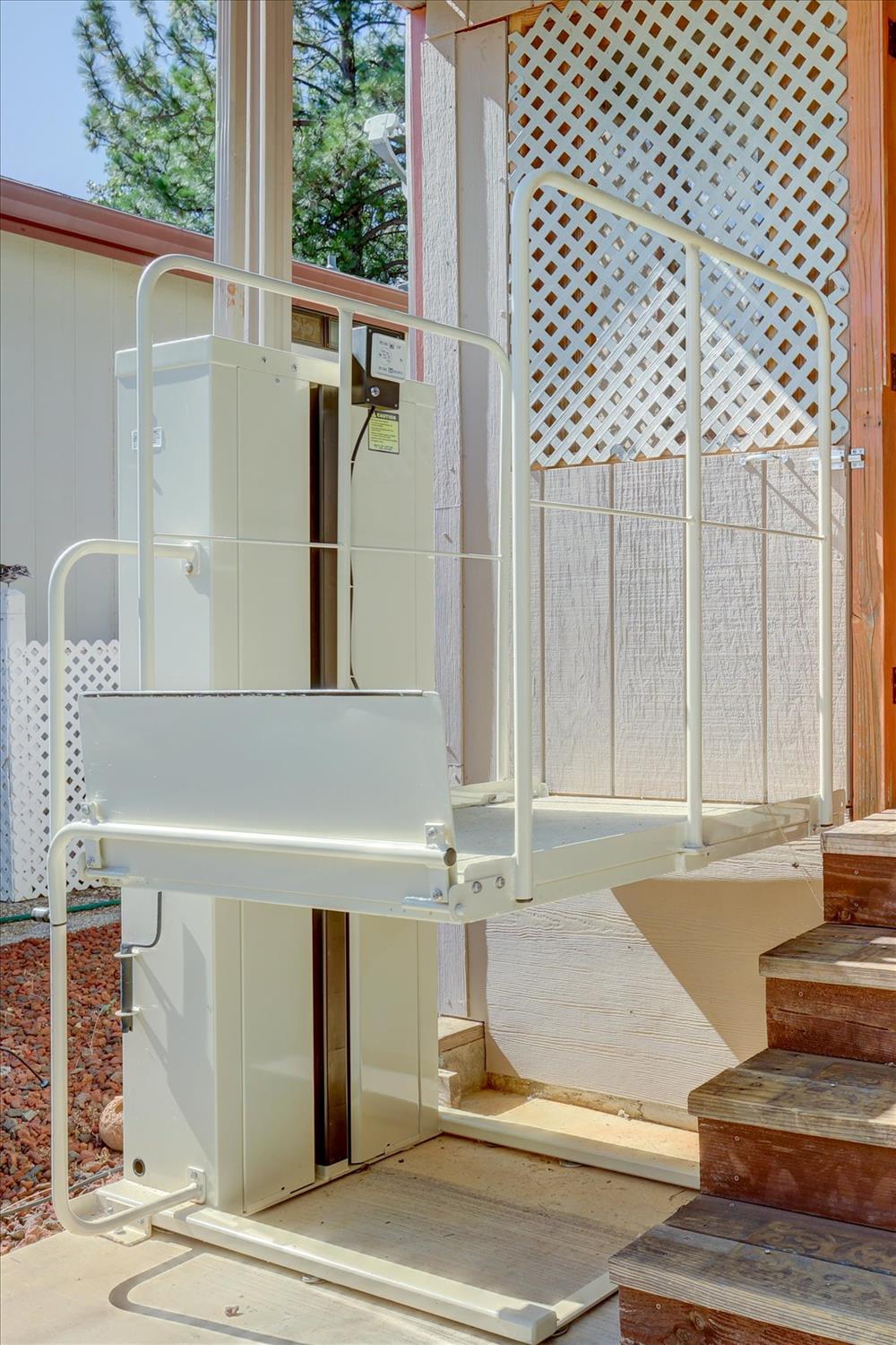 10046 Dalewood Way Grass Valley, CA 95949 - Photo 34 of 68 a view of a street with wooden fence