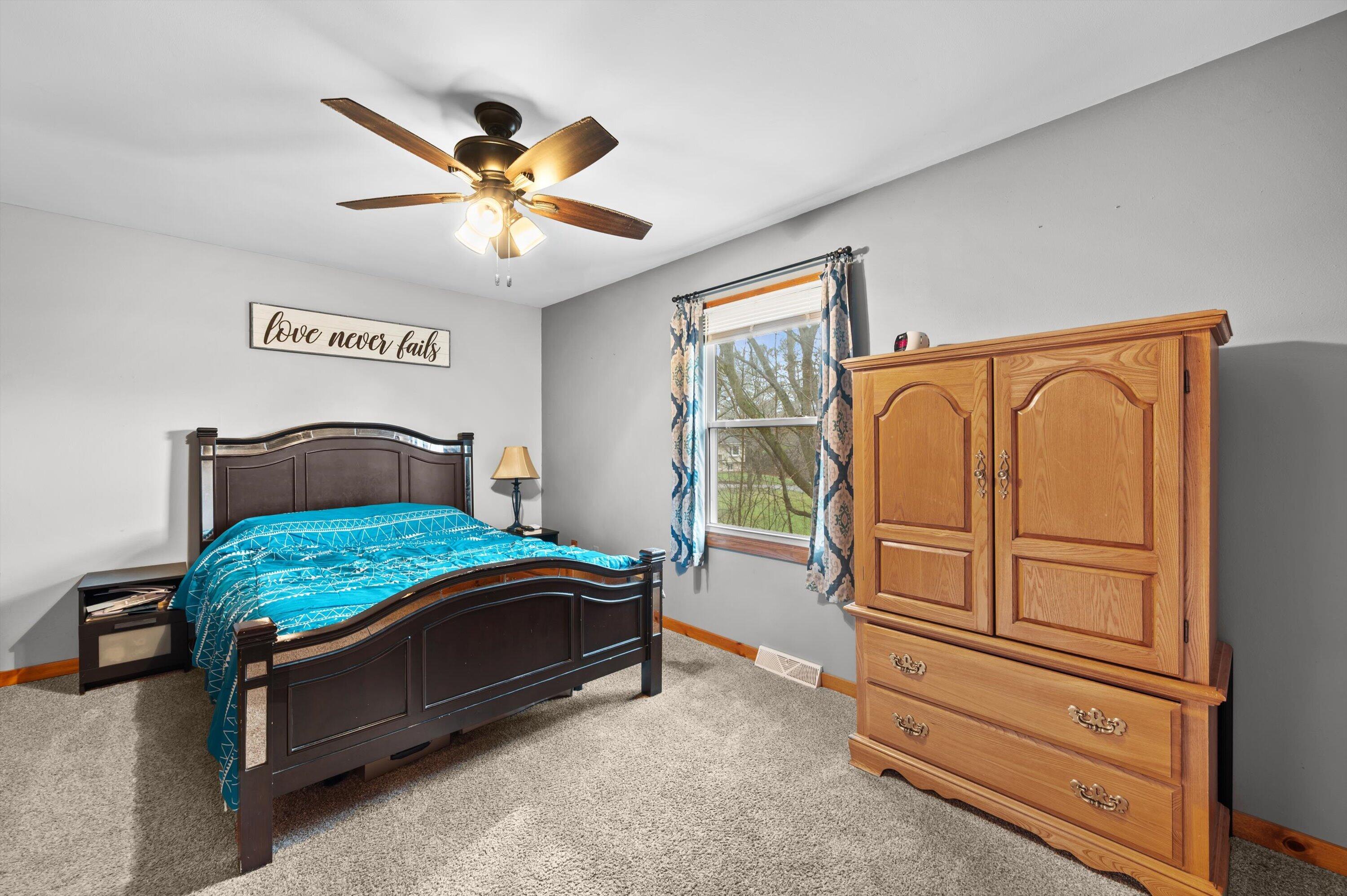 W299S10917 Valley Ridge Drive Mukwonago, WI 53149 - Photo 13 of 30 20-Z62_8343