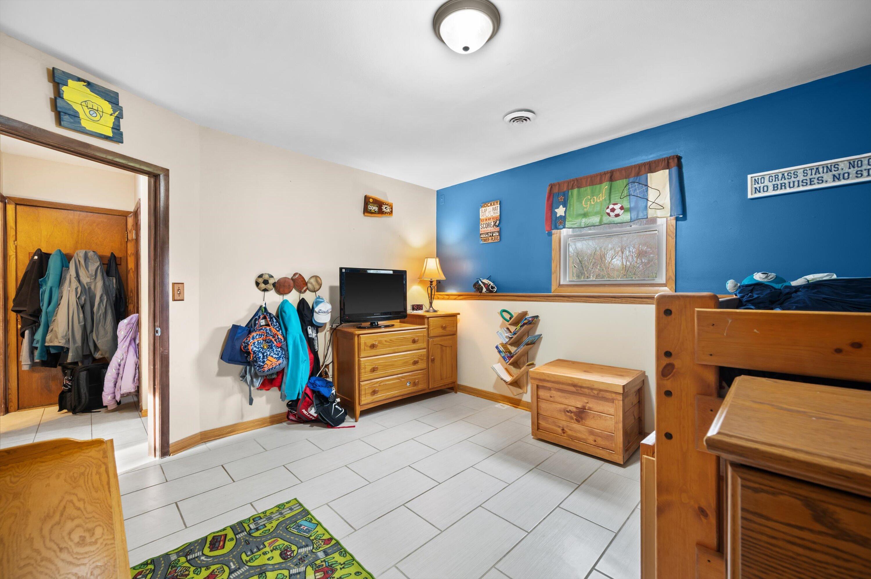 W299S10917 Valley Ridge Drive Mukwonago, WI 53149 - Photo 20 of 30 28-Z62_8389