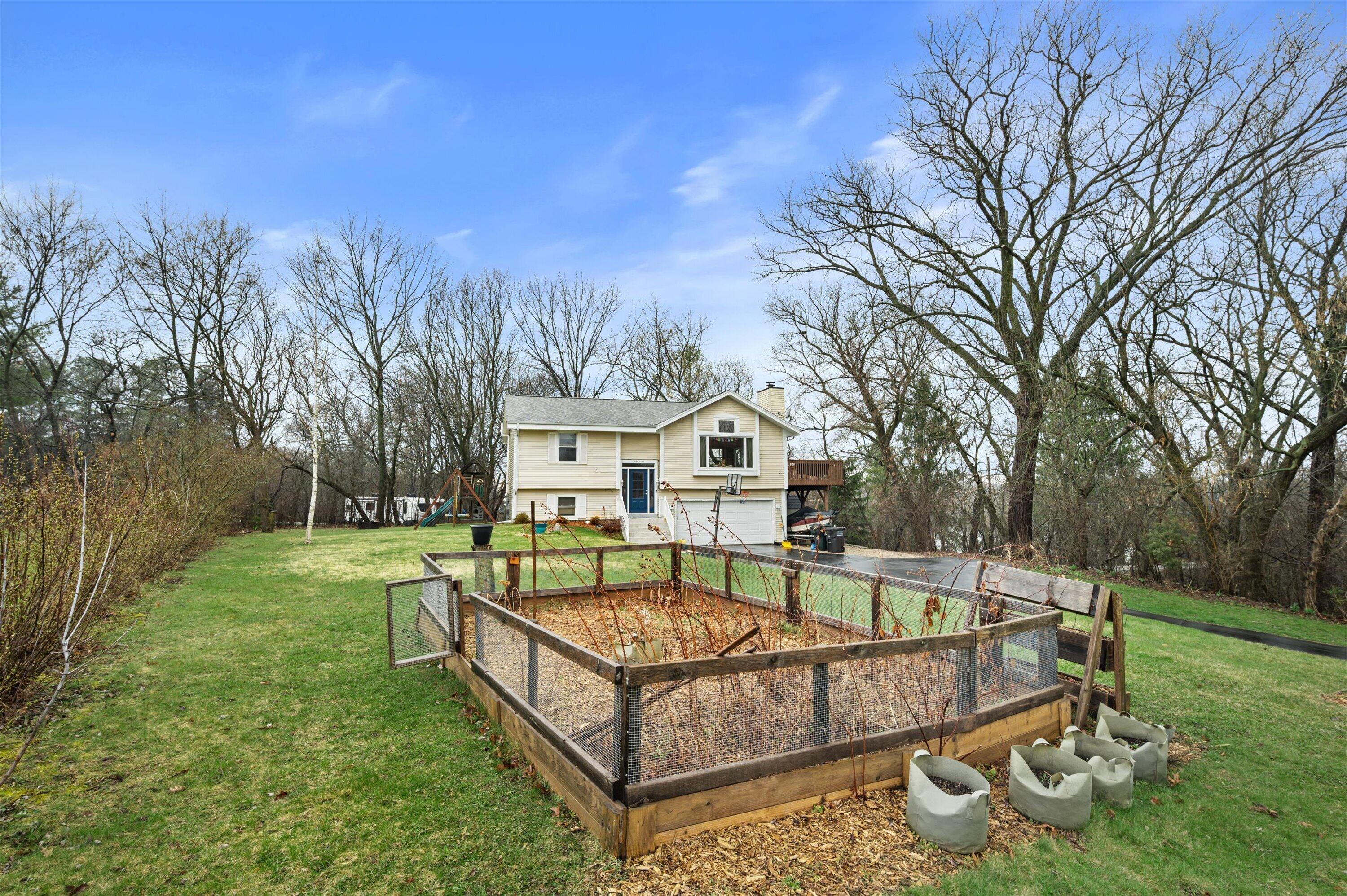 W299S10917 Valley Ridge Drive Mukwonago, WI 53149 - Photo 27 of 30 06-Z62_8242