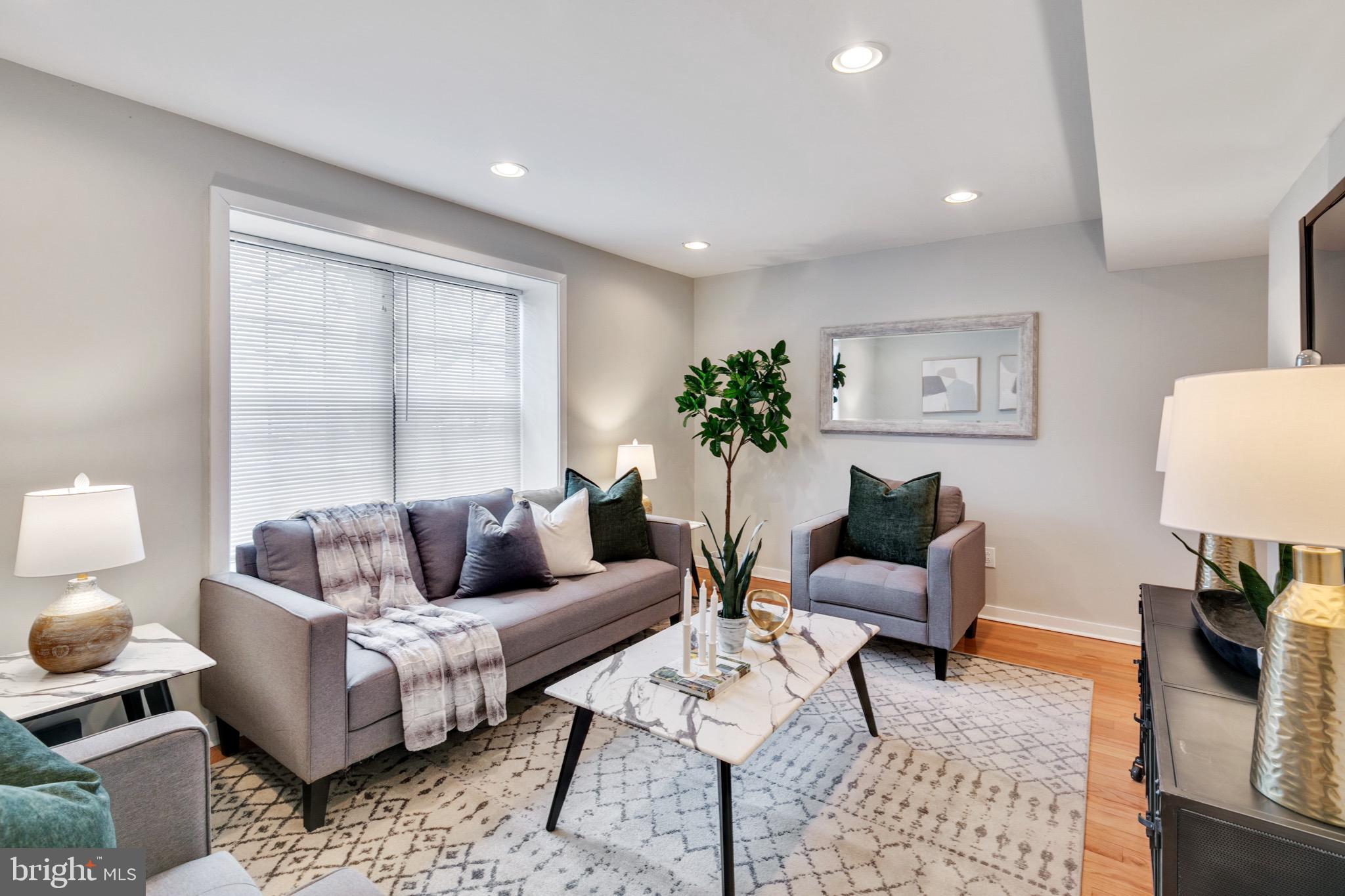 8936 Ridge Avenue Philadelphia, PA 19128 - Photo 3 of 37