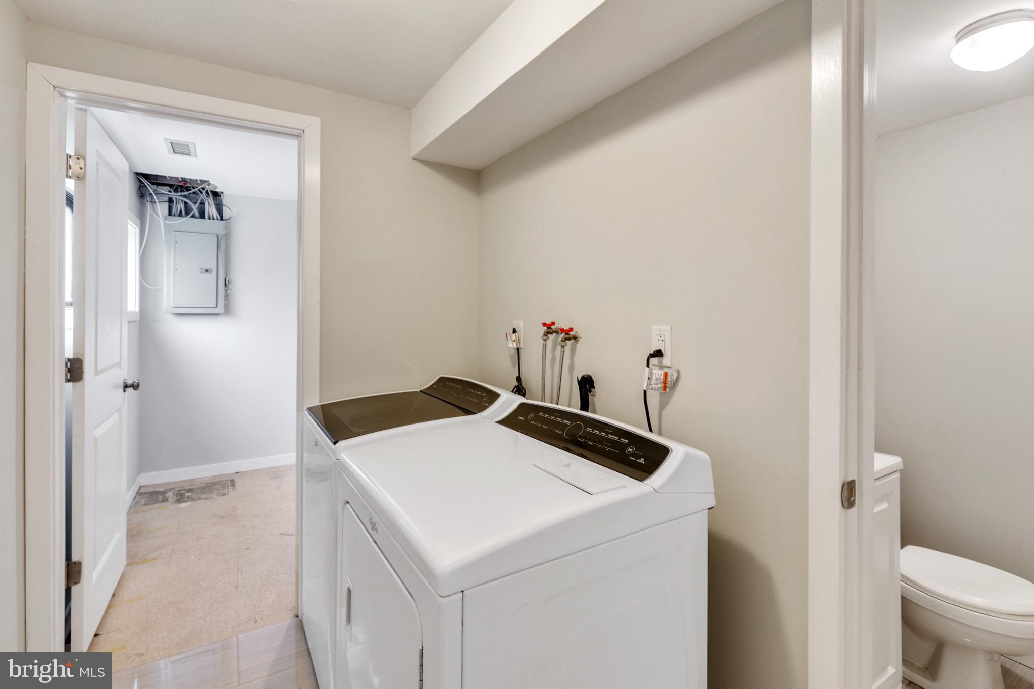 8936 Ridge Avenue Philadelphia, PA 19128 - Photo 33 of 37