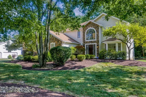 $600,000 | 35550 Spicebush Lane, Solon, OH 44139