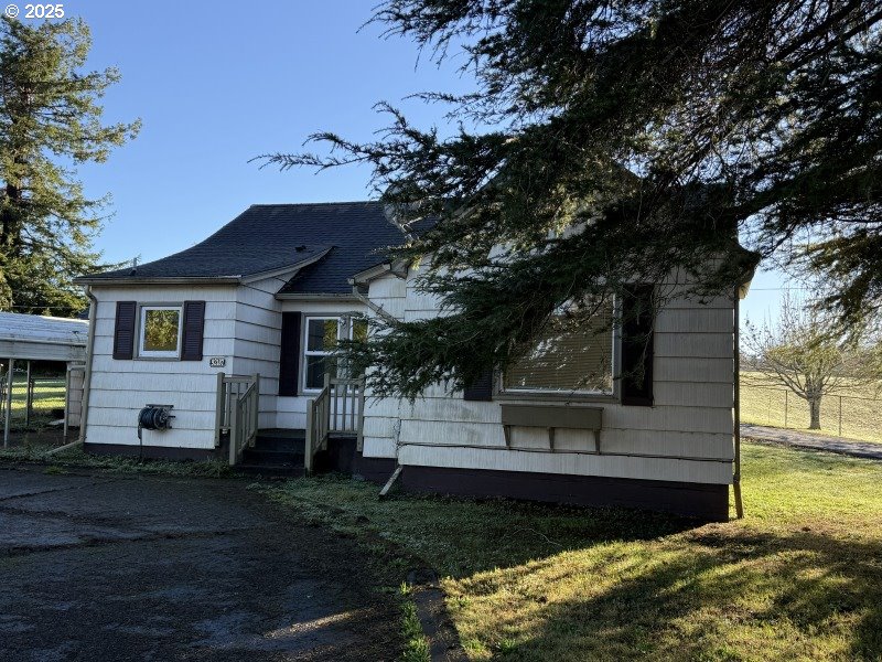 92187 Lewis And Clark Road Astoria, OR 97103 - Photo 17 of 48