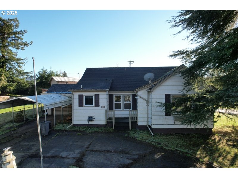 92187 Lewis And Clark Road Astoria, OR 97103 - Photo 3 of 48