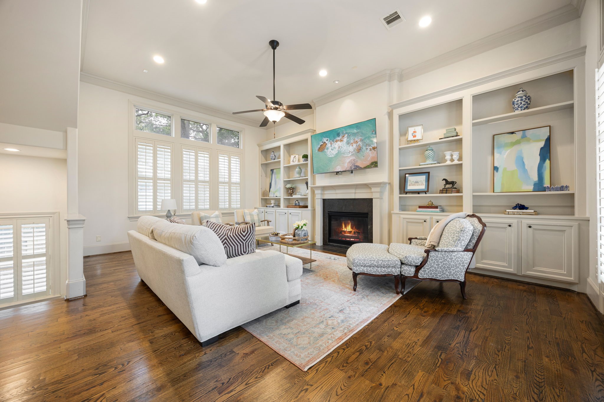 310 West Bell Street Houston, TX 77019 - Photo 13 of 44