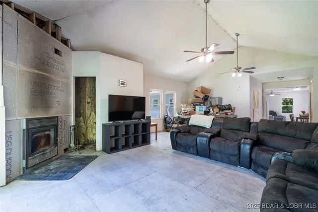 $199,990 | 31298 A Highway 135, Gravois Mills, MO 65037