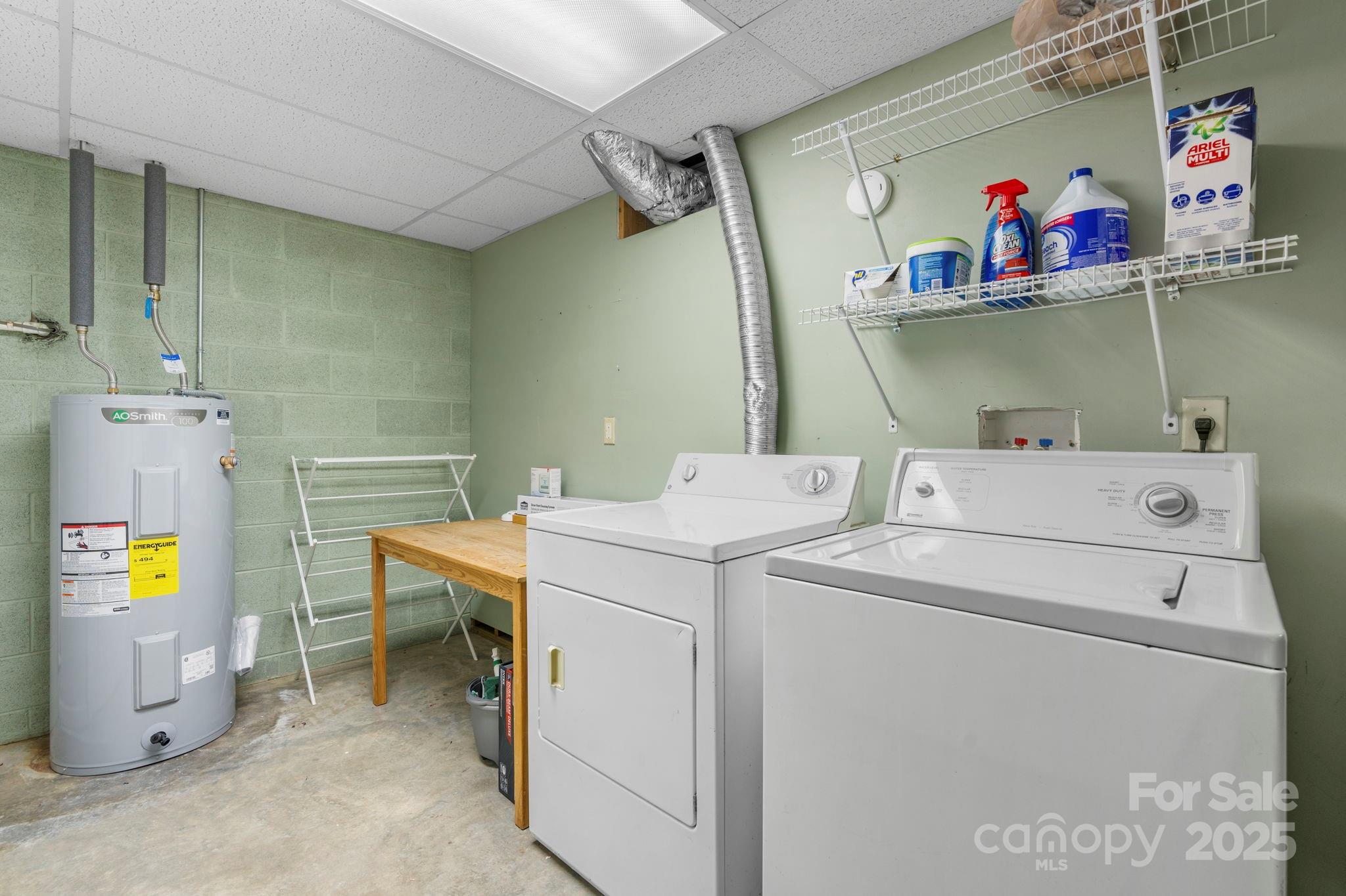211 Granite Ridge Nebo, NC 28761 - Photo 32 of 43 a utility room with dryer and washer