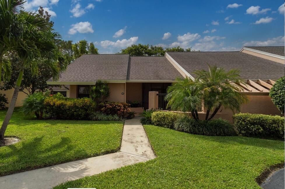 10972 Water Oak Manor Boca Raton, FL 33498 - Photo 1 of 18 Northeastern Elevation