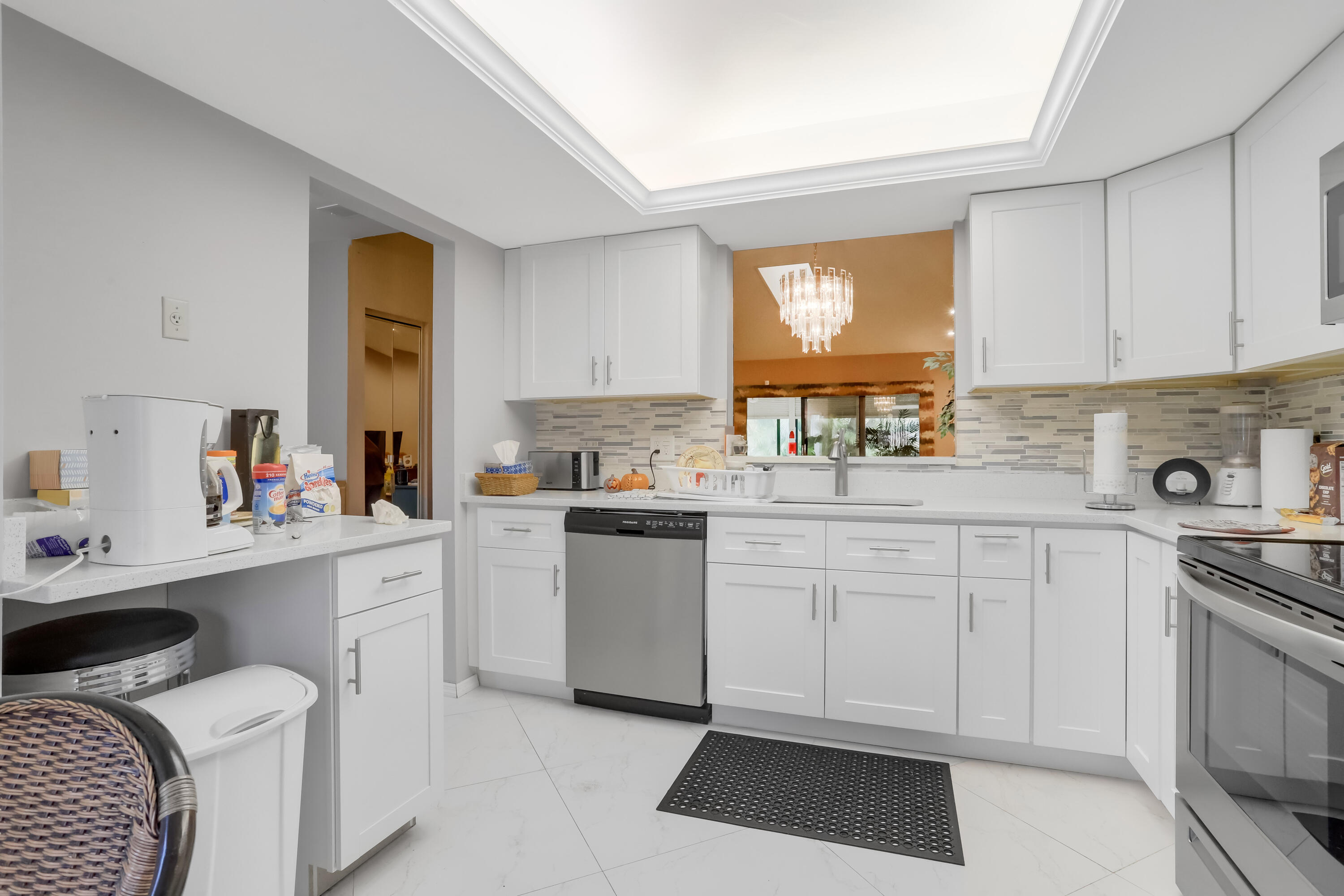 10972 Water Oak Manor Boca Raton, FL 33498 - Photo 14 of 18 Kitchen