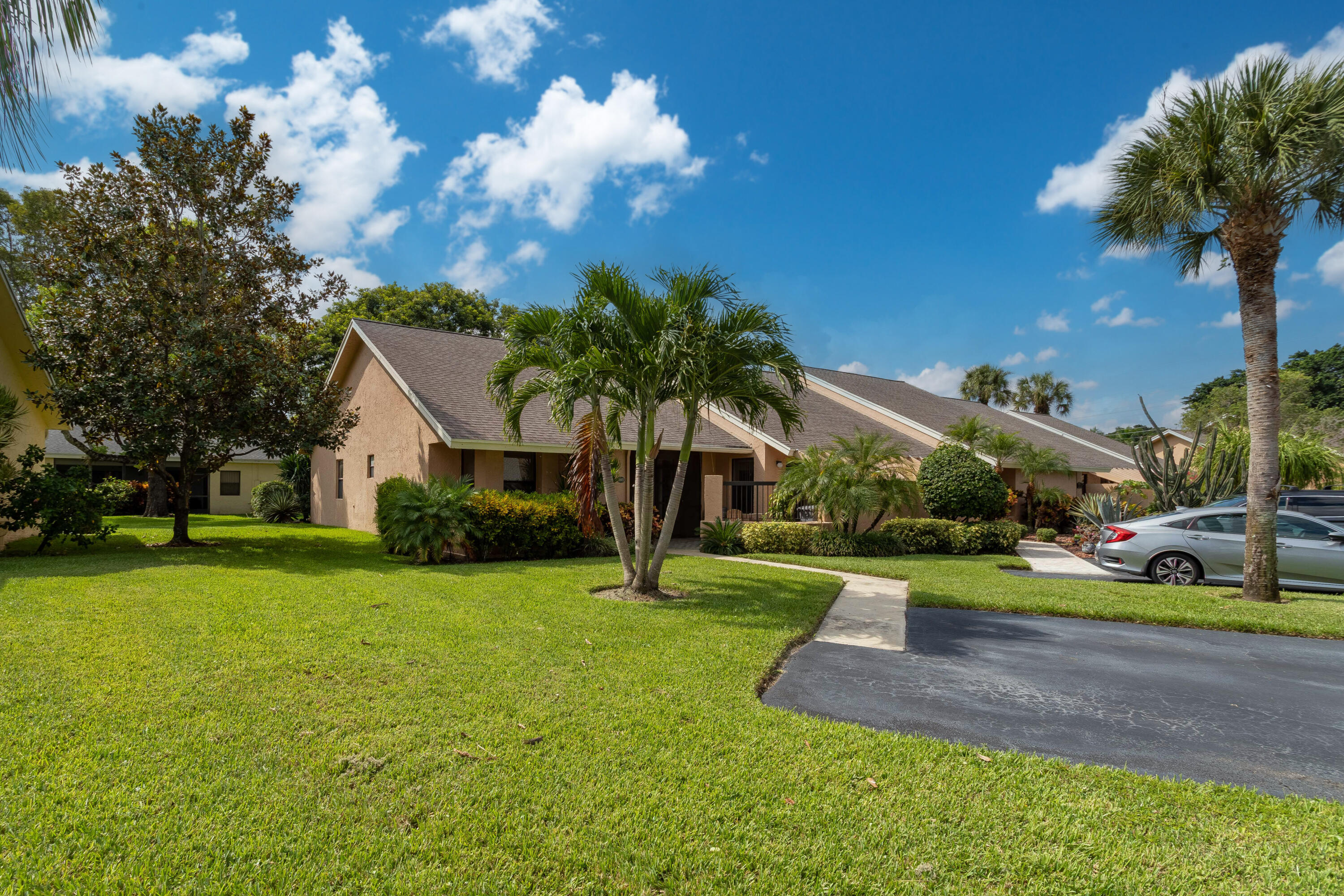 10972 Water Oak Manor Boca Raton, FL 33498 - Photo 2 of 18 IMG_6610-HDR