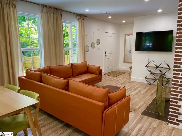 $307,000 | 416 Kentucky Avenue, Spartanburg, SC 29306