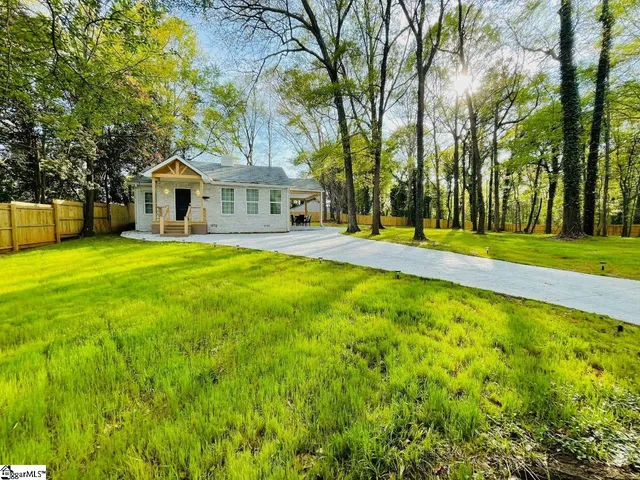 $307,000 | 416 Kentucky Avenue, Spartanburg, SC 29306