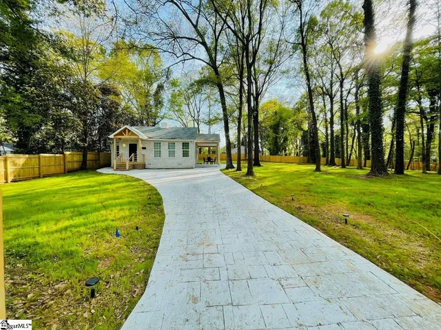 $307,000 | 416 Kentucky Avenue, Spartanburg, SC 29306