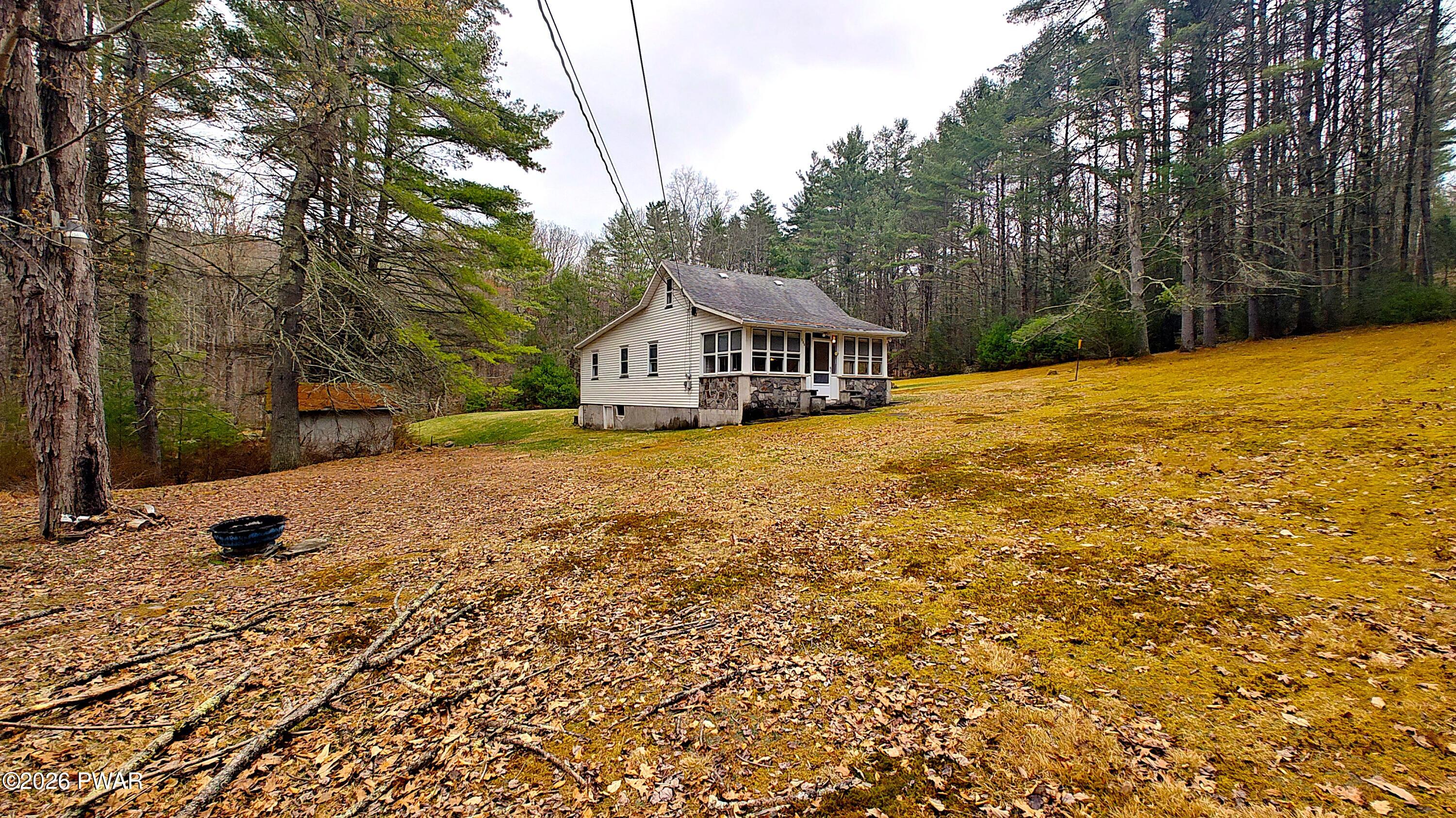 138 Neil Thompson Road Lackawaxen, PA 18435 - Photo 4 of 25