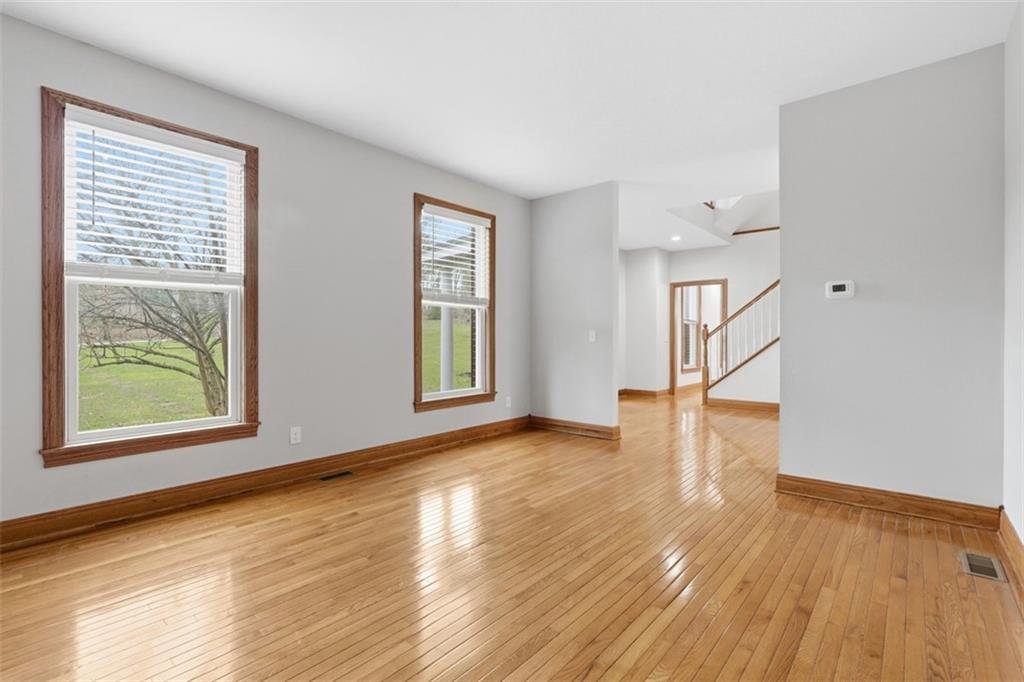 5653 Meridian Road Gibsonia, PA 15044 - Photo 6 of 46