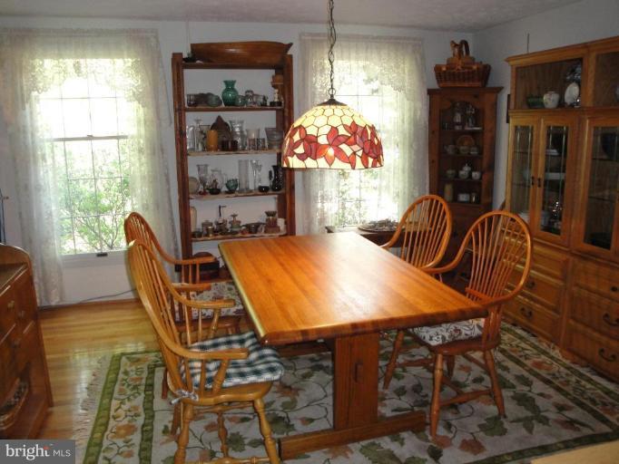 12327 Panama Road Reston, VA 20191 - Photo 5 of 29 Dining Room