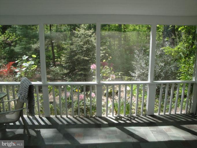 12327 Panama Road Reston, VA 20191 - Photo 8 of 29 gorgeous screened porch off family room
