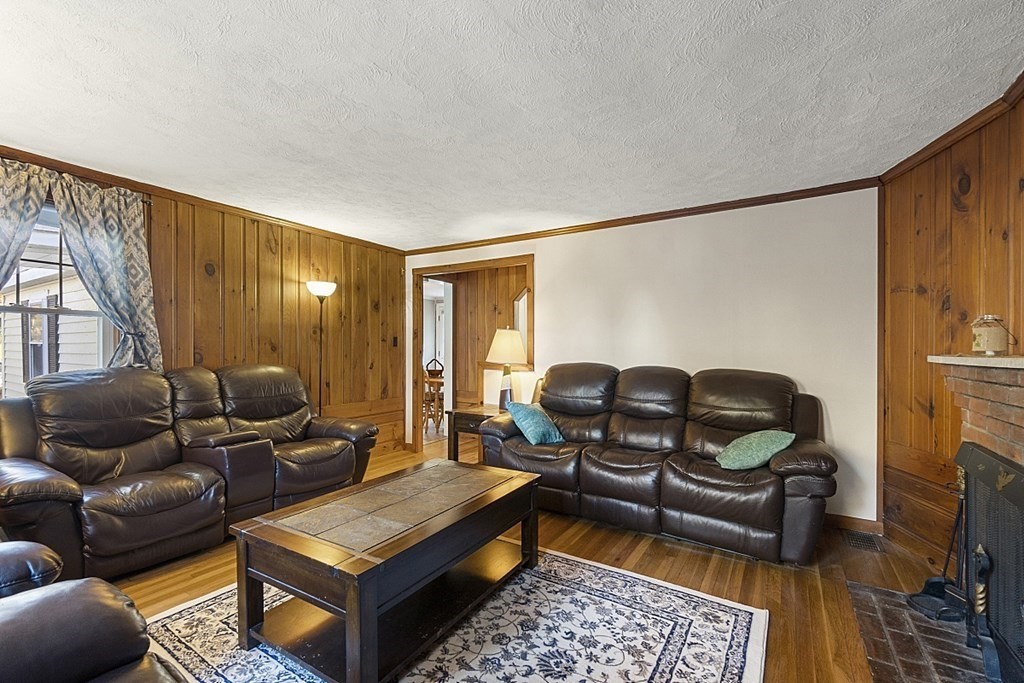 86 East Road Westminster, MA 01473 - Photo 16 of 29 a living room with furniture and a rug