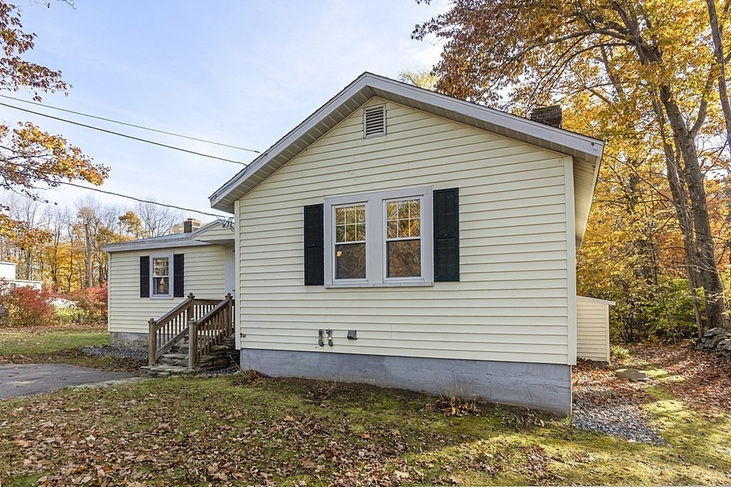 86 East Road Westminster, MA 01473 - Photo 29 of 29 a view of a house with a yard