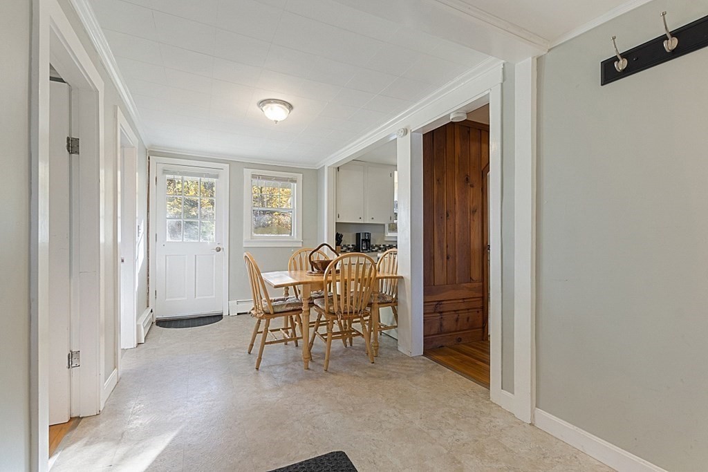 86 East Road Westminster, MA 01473 - Photo 7 of 29 a dining room with furniture and window
