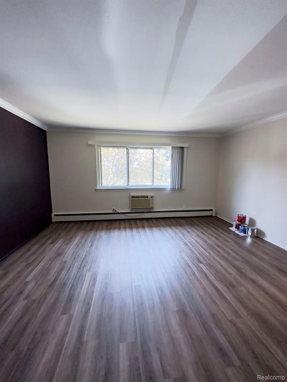 810 Plate Street, Unit 203 Rochester, MI 48307 - Photo 6 of 7