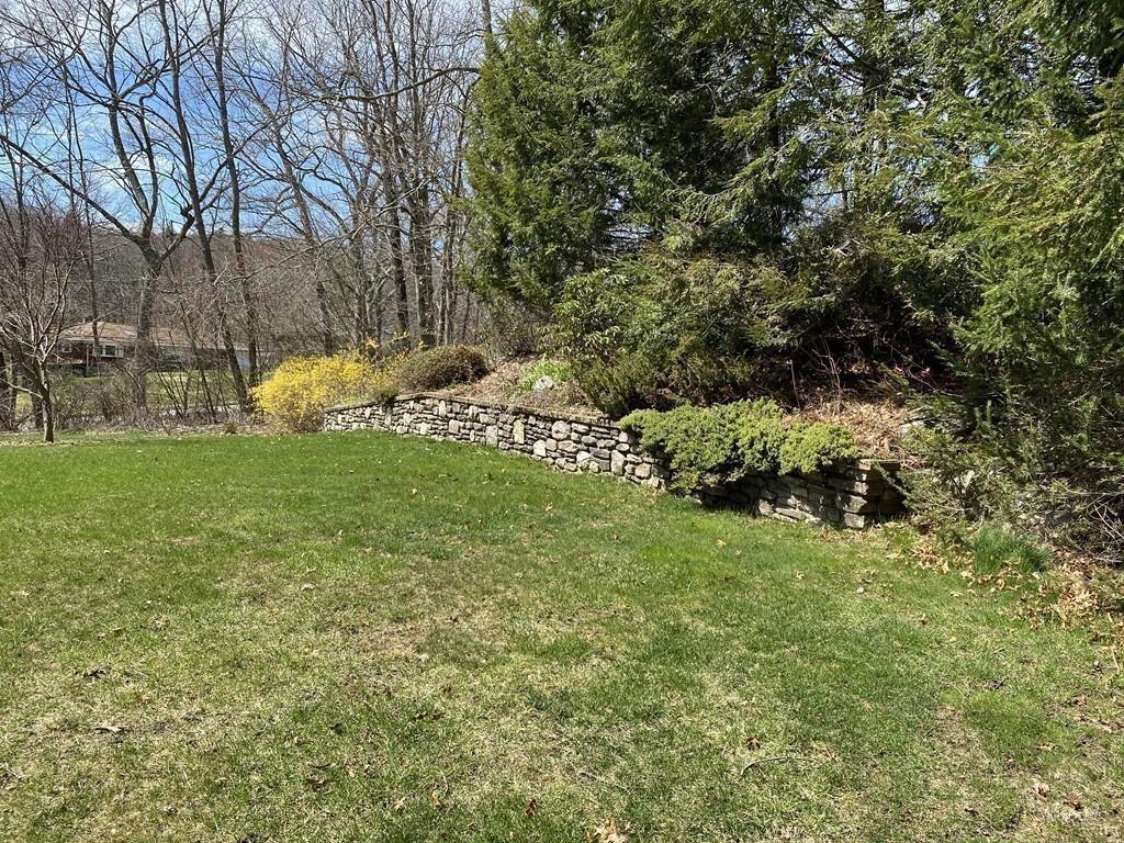 26 Charlton Road Dudley, MA 01571 - Photo 27 of 30 a view of a park with large trees