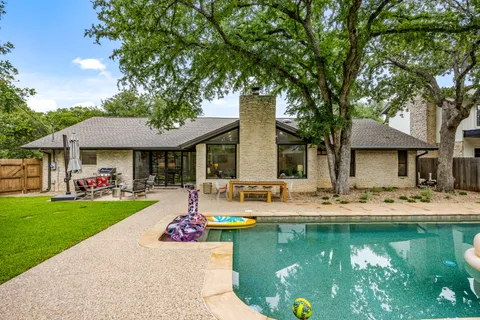 $985,000 | 10503 Spicewood Parkway, Austin, TX 78750