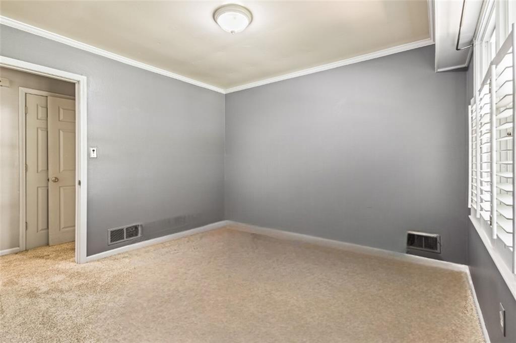 824 Hickory Ridge Road Southwest Lilburn, GA 30047 - Photo 13 of 23