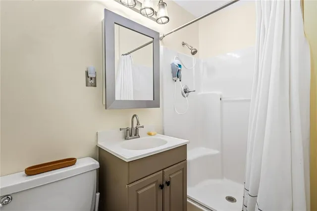 $2,200 | 824 Hickory Ridge Road Southwest, Lilburn, GA 30047