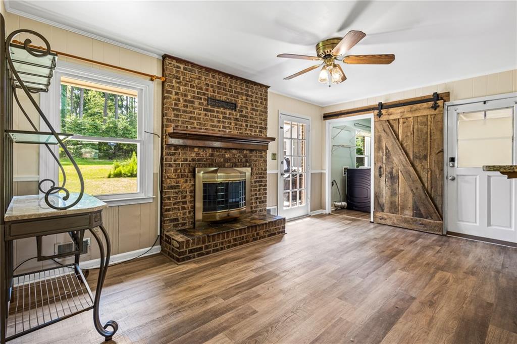 824 Hickory Ridge Road Southwest Lilburn, GA 30047 - Photo 8 of 23