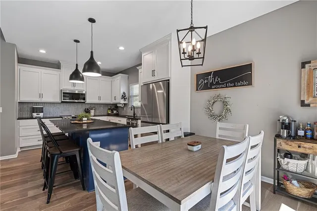 $480,000 | 19935 West 221st Street, Spring Hill, KS 66083