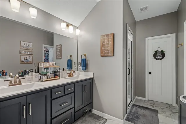 $480,000 | 19935 West 221st Street, Spring Hill, KS 66083